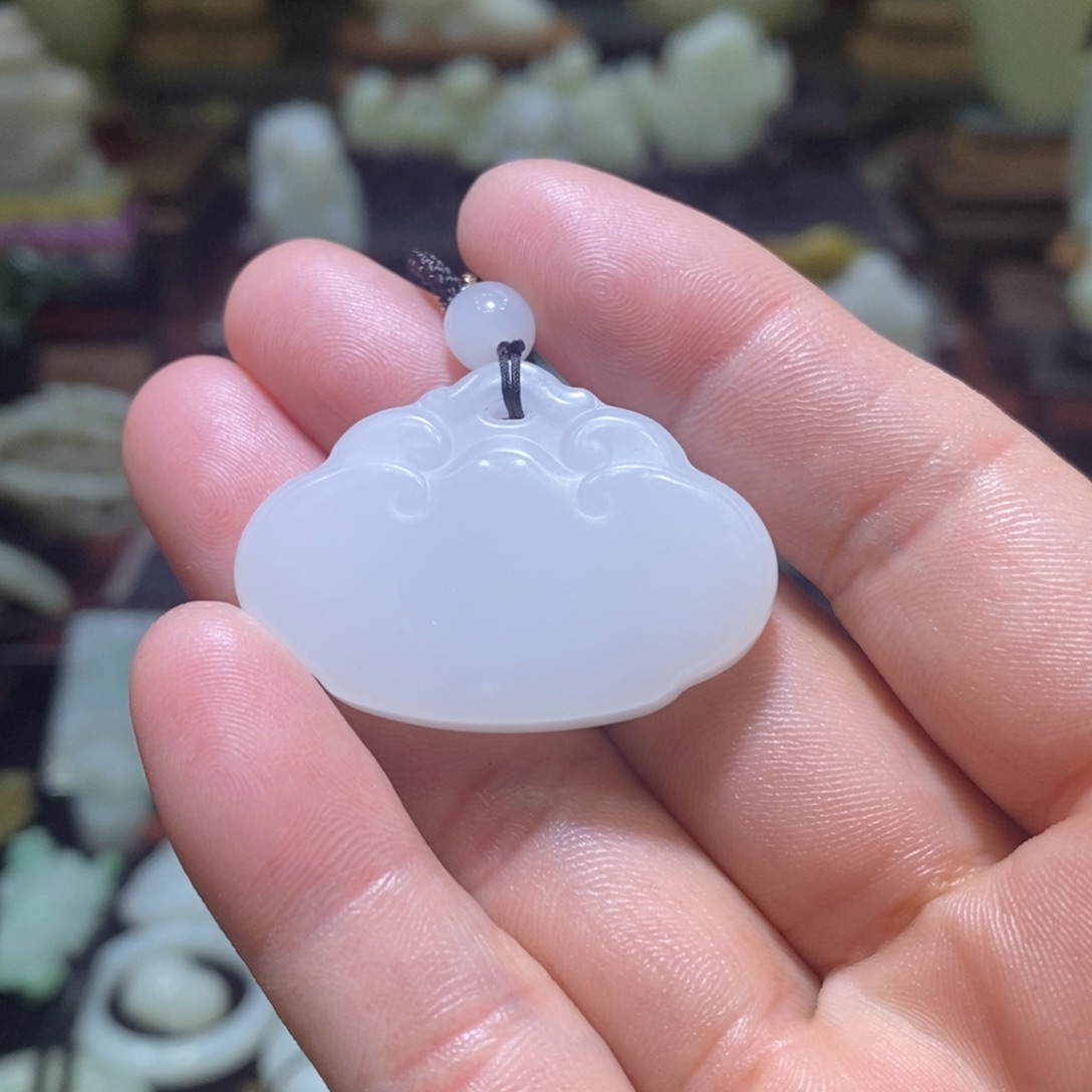 和田玉挂件未镶嵌