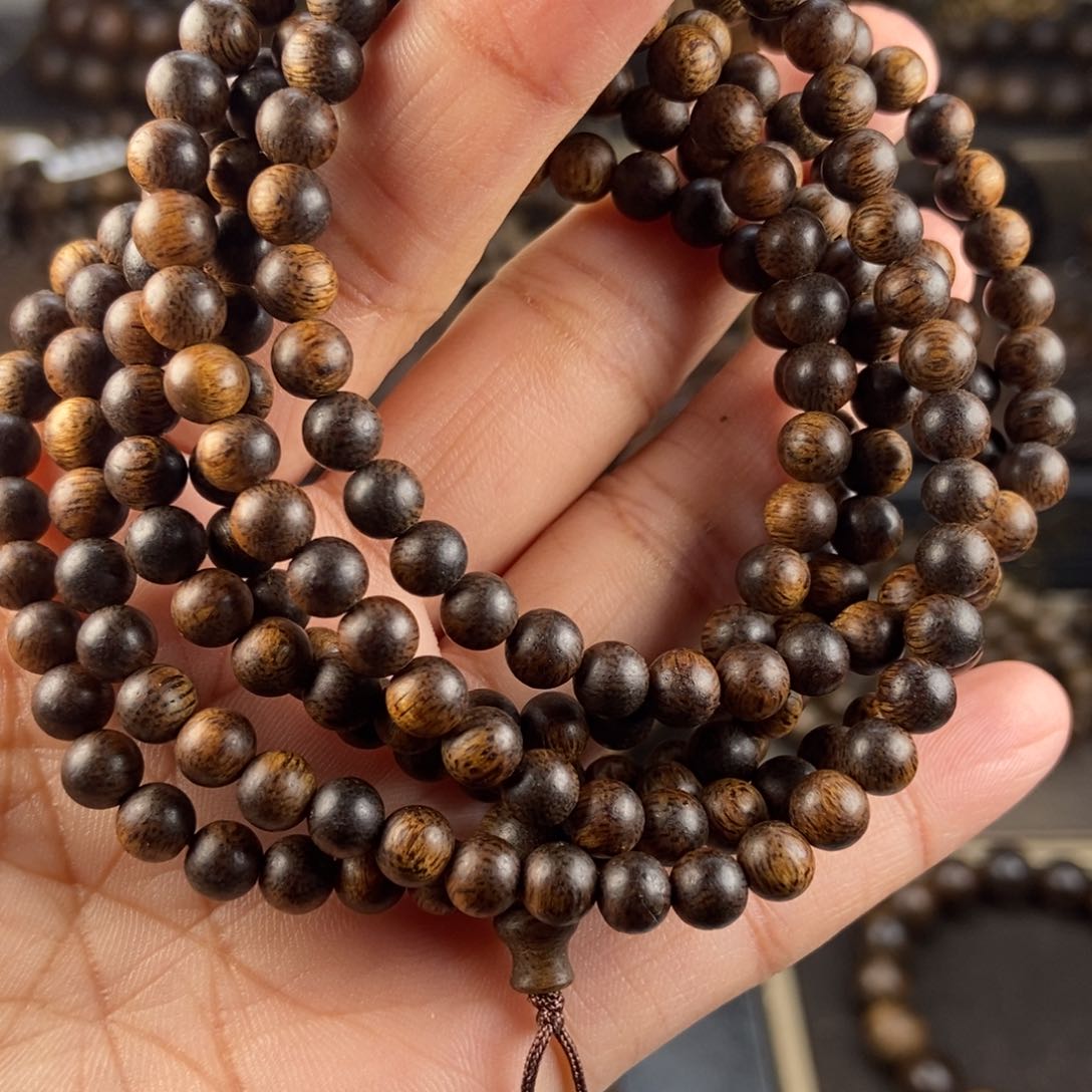 沉香手串?*天越南芽庄白棋楠