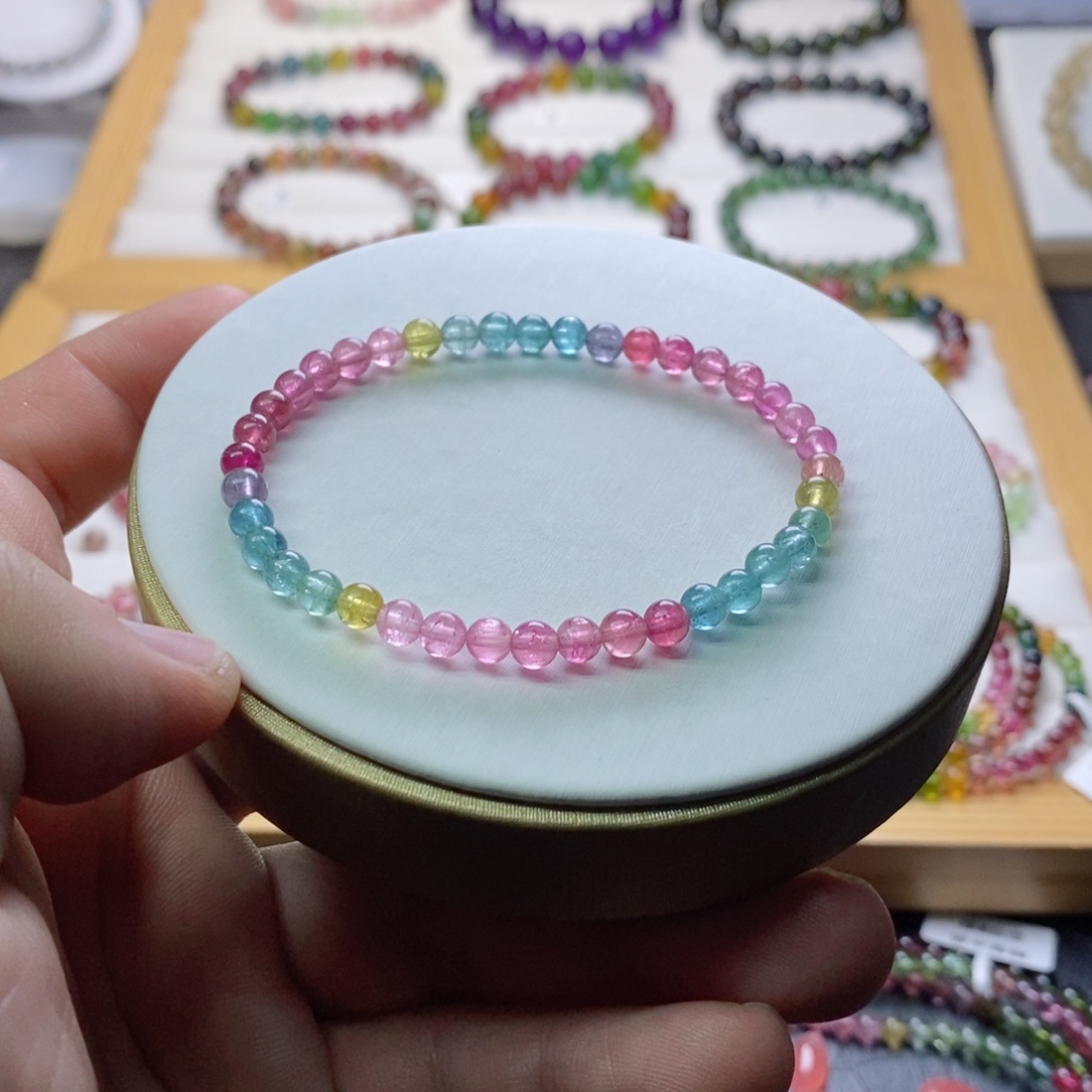 碧玺碧玺手链未镶嵌