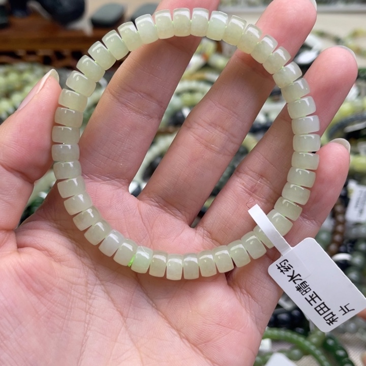 和田玉未镶嵌手链