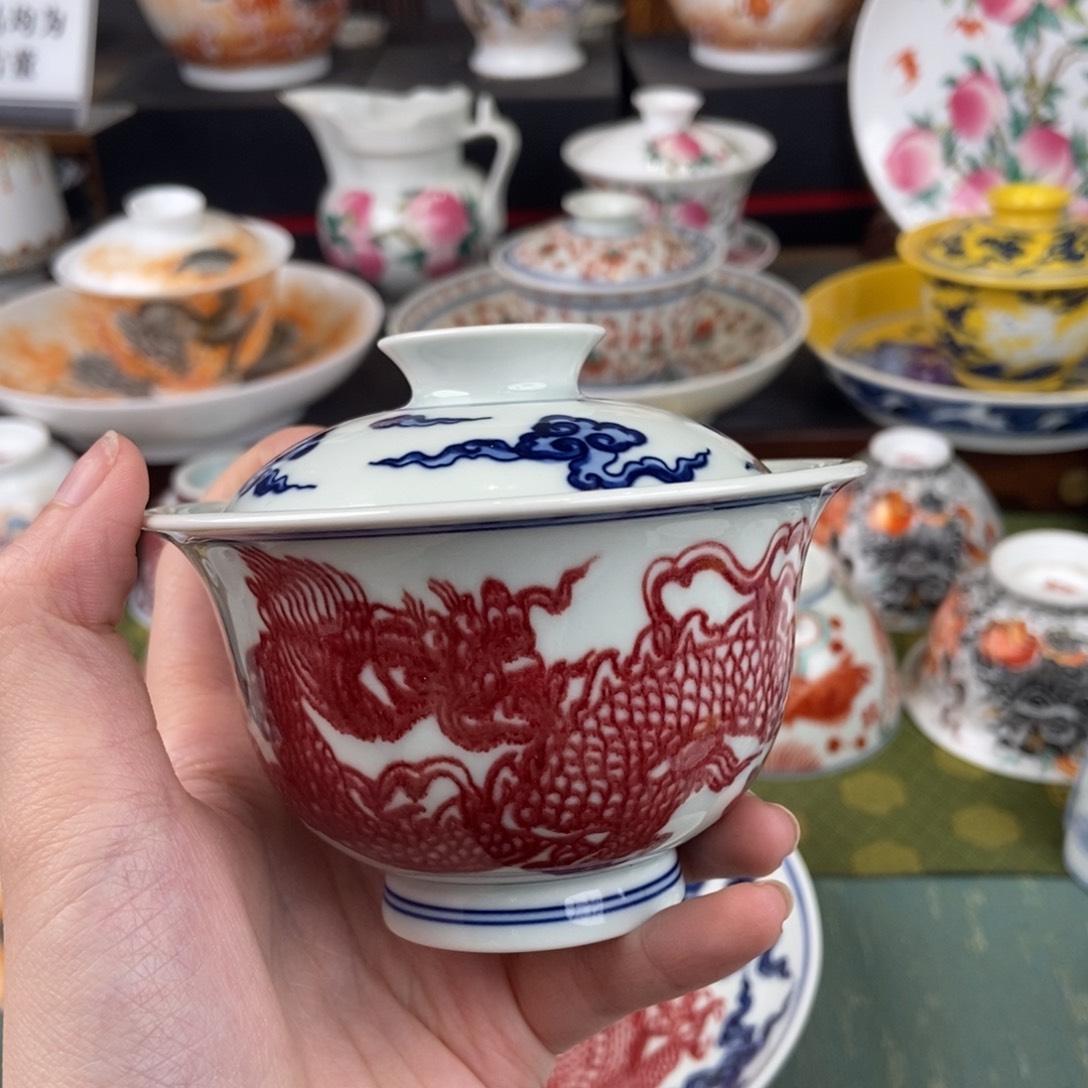 陶瓷的设计风格是非常高兴