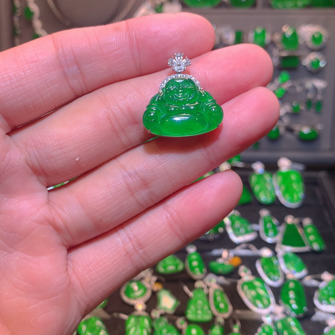 翡翠吊坠(不含链)18K金镶嵌天然翡翠