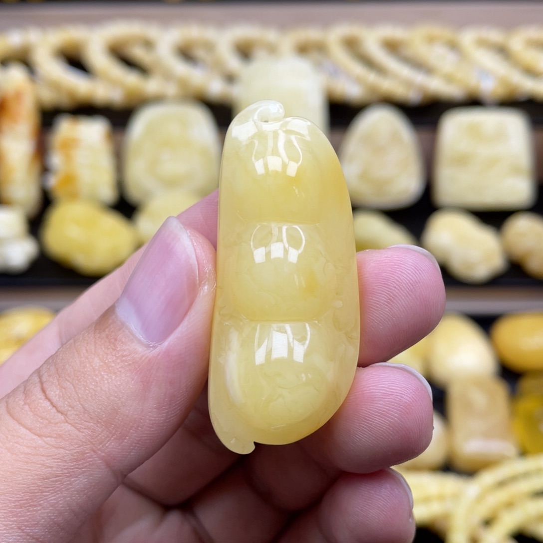 裸石琥珀未镶嵌琥珀蜜蜡