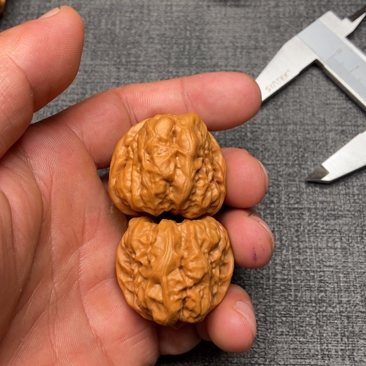 把件文玩核桃国****司蛤蟆国药山东