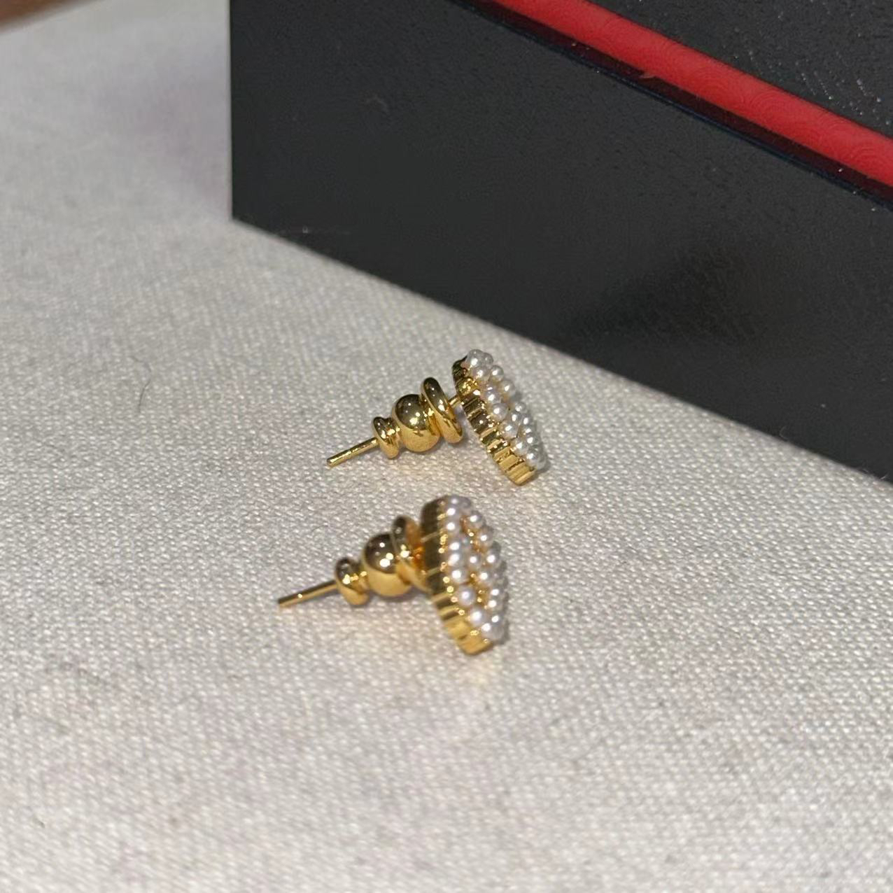 铜合金耳饰 简约D字母通勤耳饰-67089