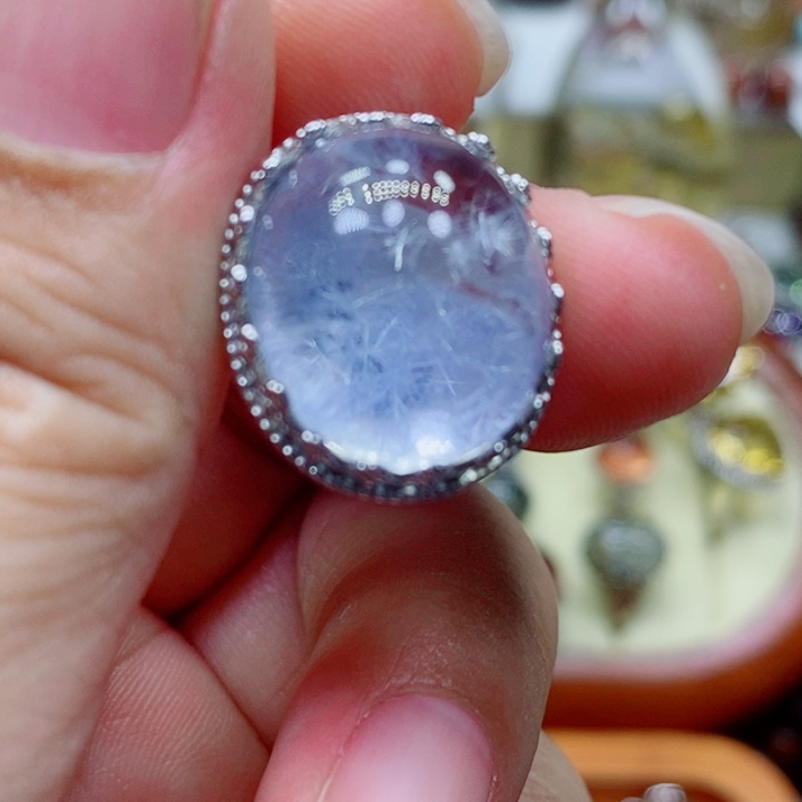 未镶嵌颈饰水晶A****8水晶