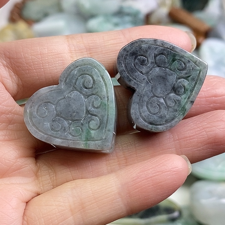 翡翠未镶嵌颈饰天然翡翠74