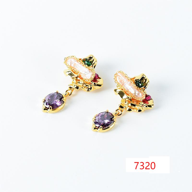 镀K金  REGIS  耳饰～7320