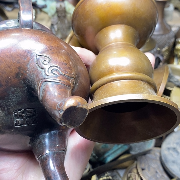 Y***h小杨推荐铜物件一个