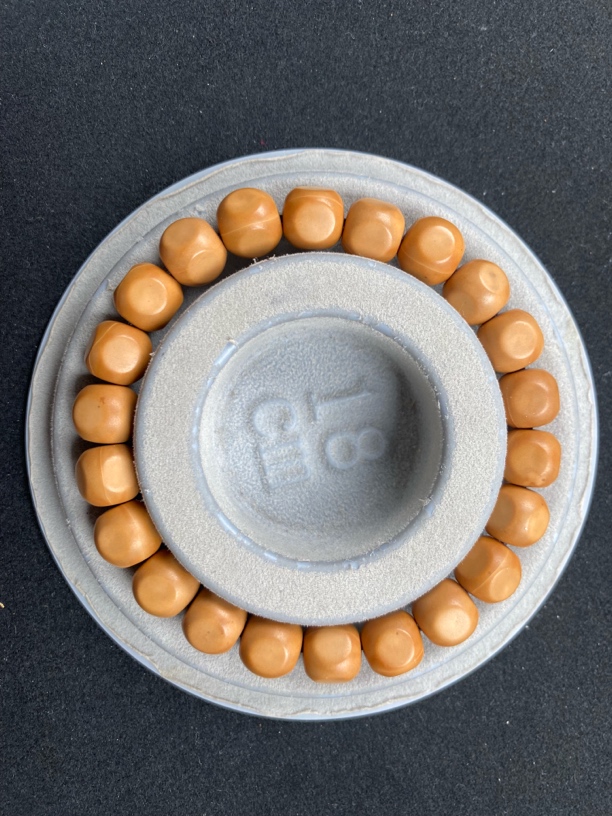 泛油无暇猴头核桃小六方