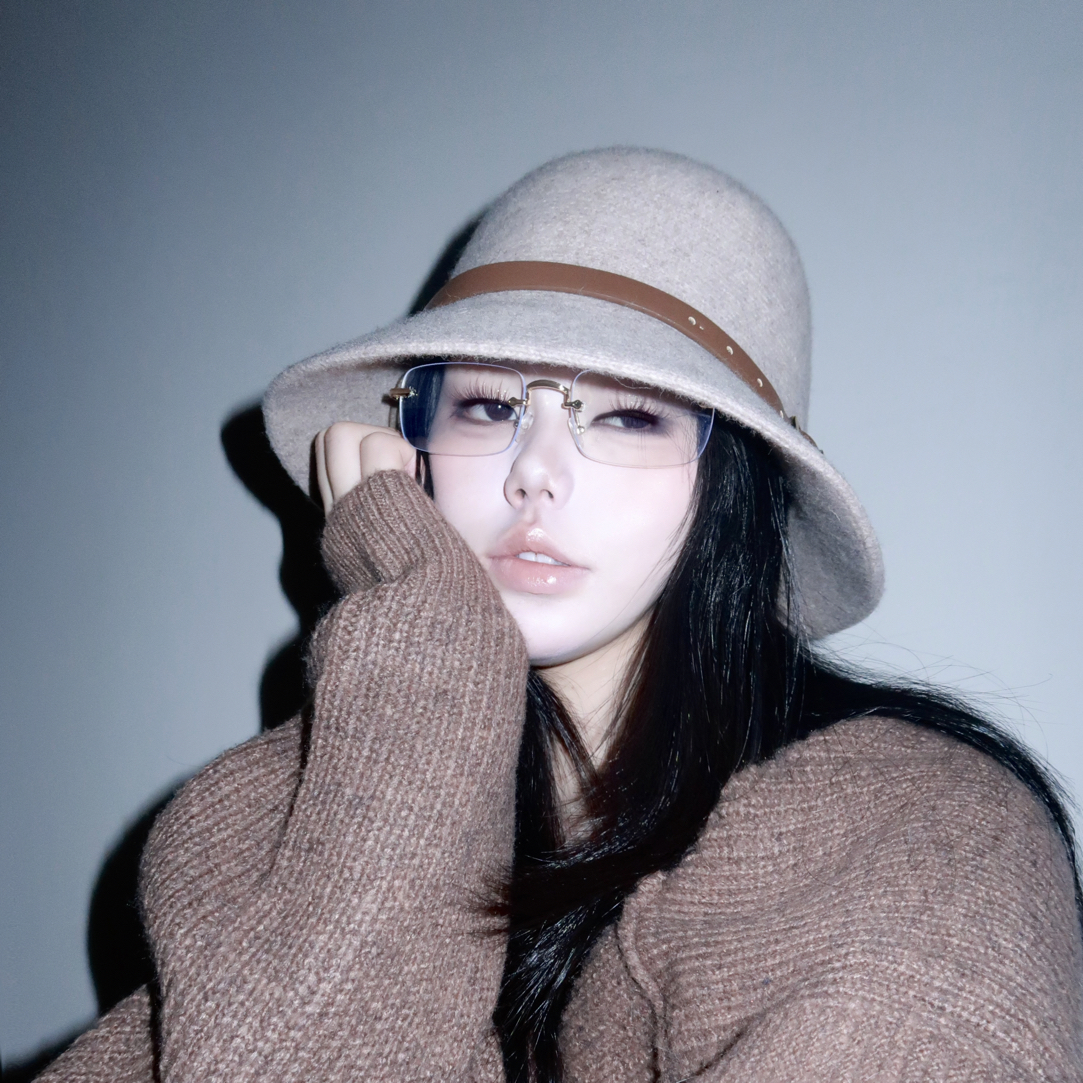 留洋千金复古皮带毛呢礼帽女冬季赫本风卷边渔夫帽优雅气质毛毡帽