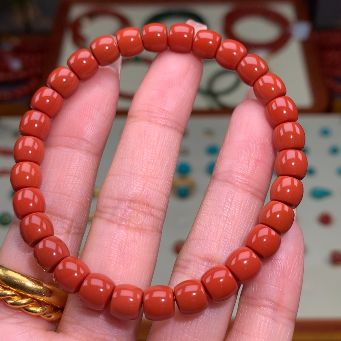 南红玛瑙颈饰未镶嵌