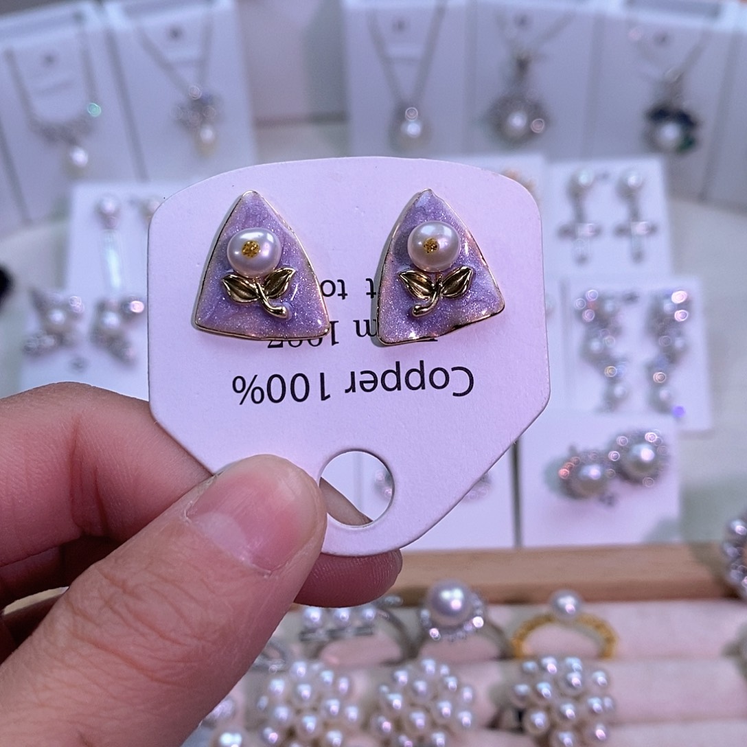 未镶嵌耳饰淡水珍珠