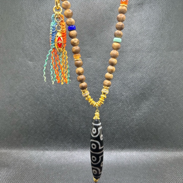 台珠手工珠曲贡老料金刚十二眼玛瑙沉香设计款锁骨链项链12×57mm