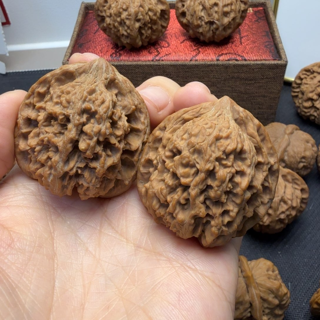 把件文玩核桃满天星40