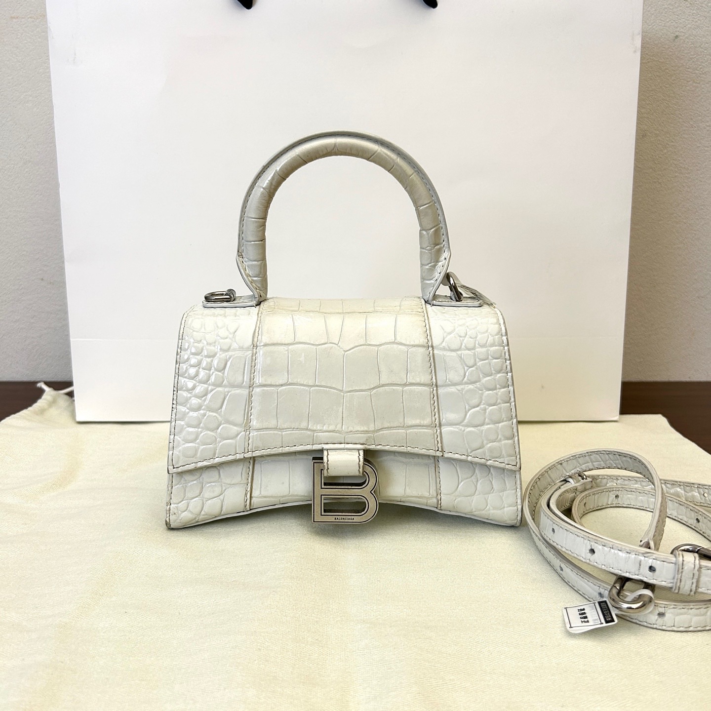 95新 Balenciaga/巴黎世家 白色hourglass 鳄鱼纹银色斜挎手提包