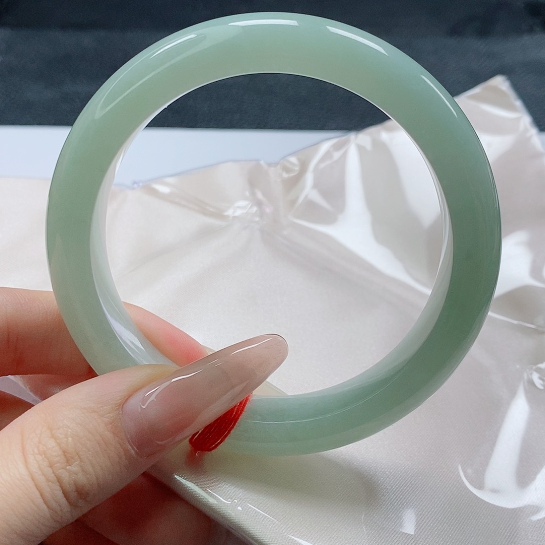 【闪购商品】未镶嵌手镯翡翠418号