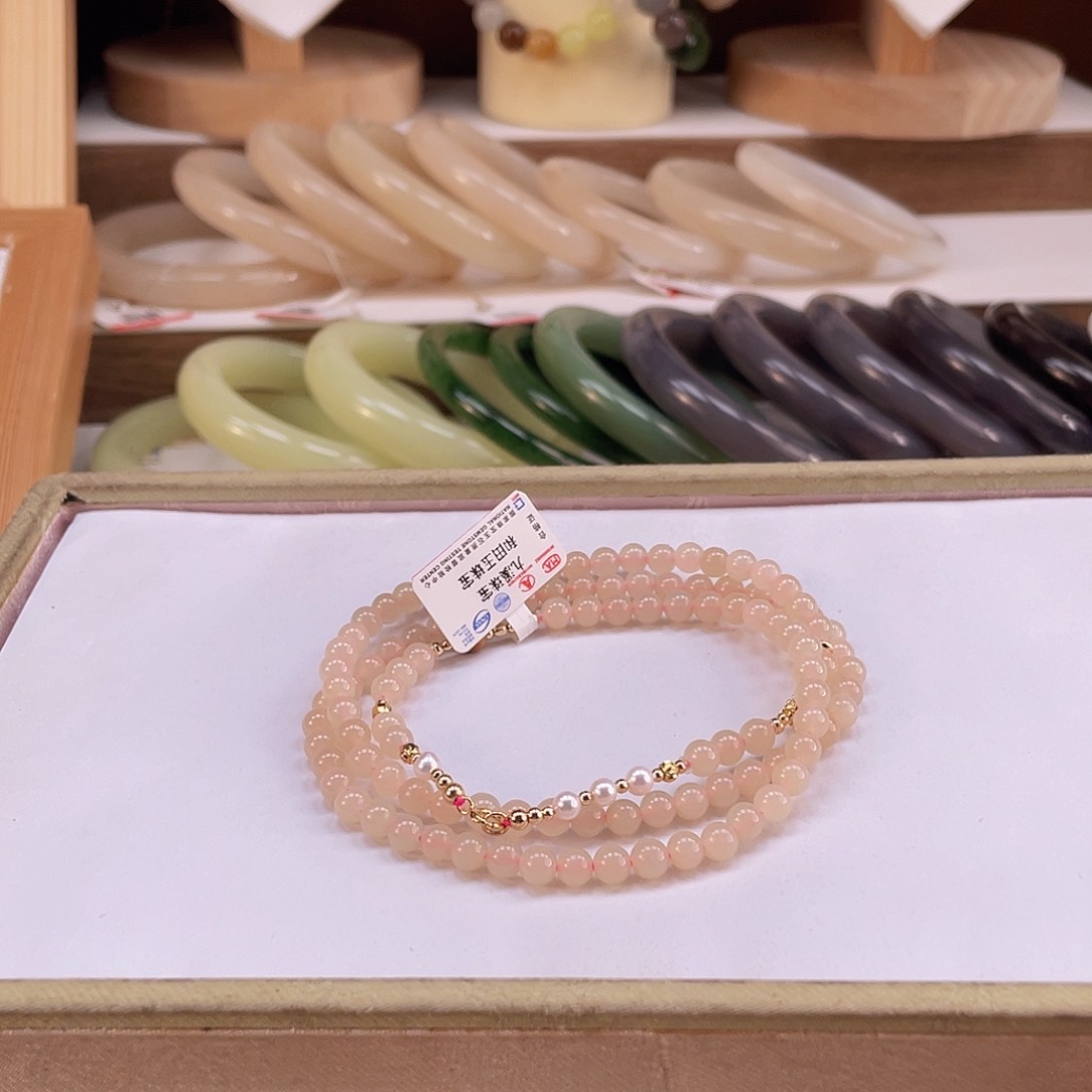 和田玉项链未镶嵌