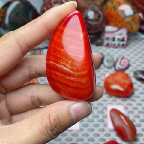 未镶嵌玛瑙/玉髓珠宝奇石张****g打孔不退不换