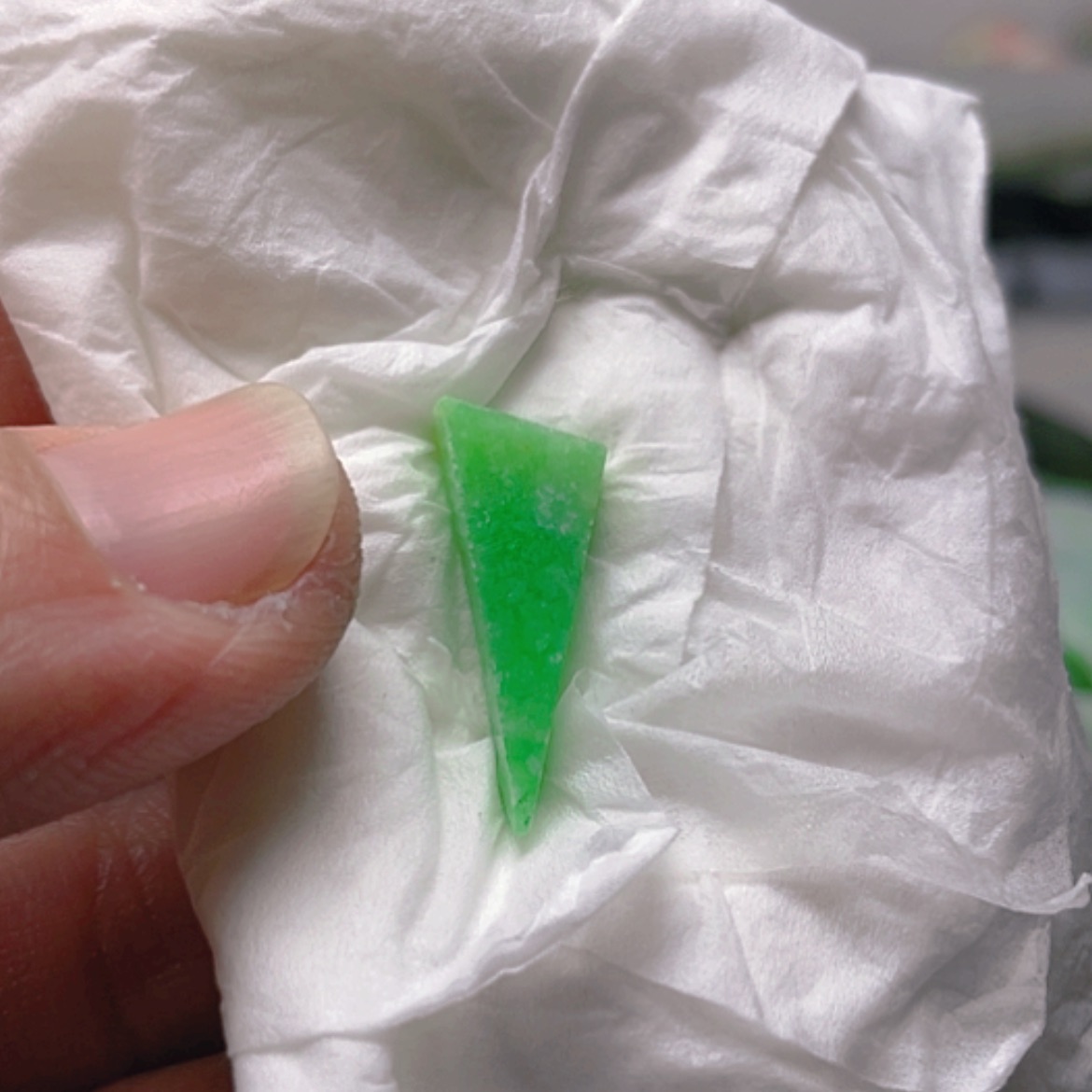 【闪购商品】翡翠颈饰未镶嵌A货