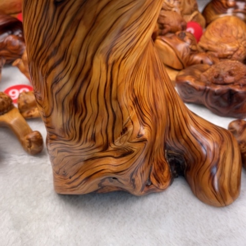 【闪购商品】柏木（崖柏）用****5正宗北太行陈化坨坨虎皮妞丝笔筒