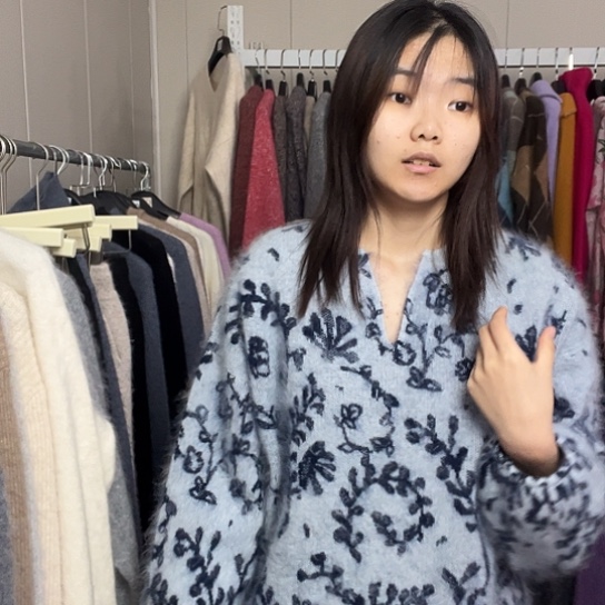 青花瓷上衣套头毛衣