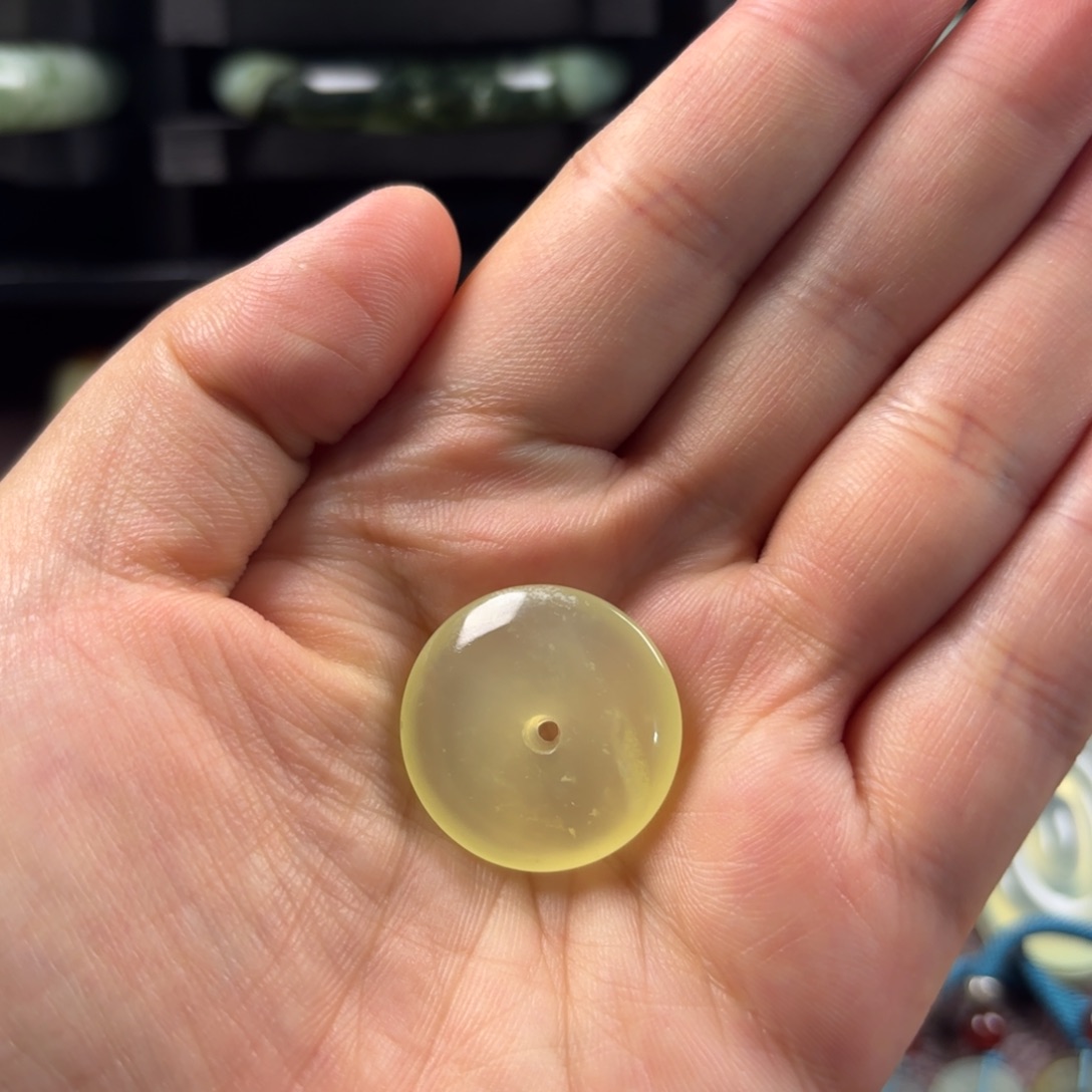 合金蛇纹石玉颈饰