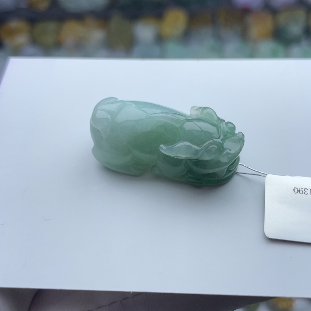翡翠颈饰未镶嵌貔貅