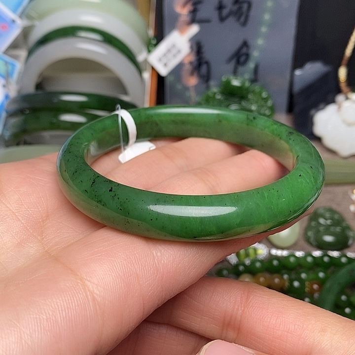 和田玉未镶嵌手镯62