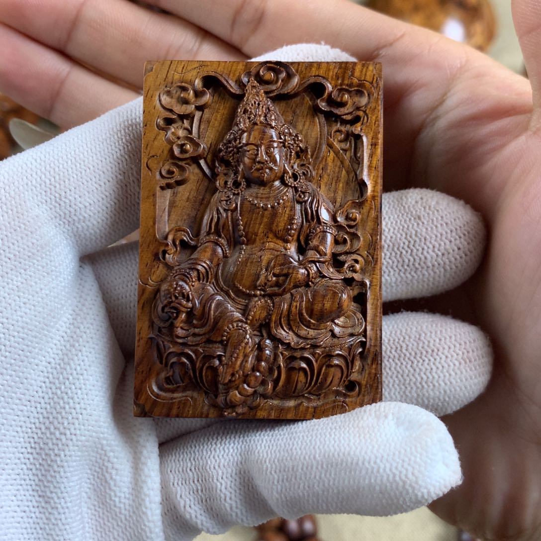 黄花梨/降香黄檀黄财神挂件