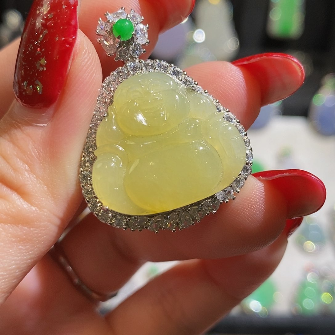 翡翠颈饰银S925镶嵌天然翡翠