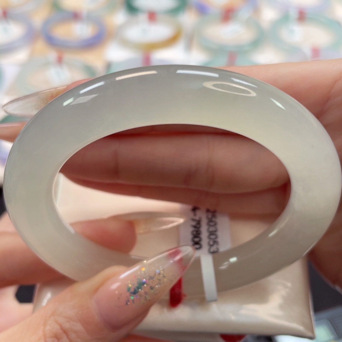 未镶嵌手镯翡翠54冰糖雪梨荧光木纳雪花45号