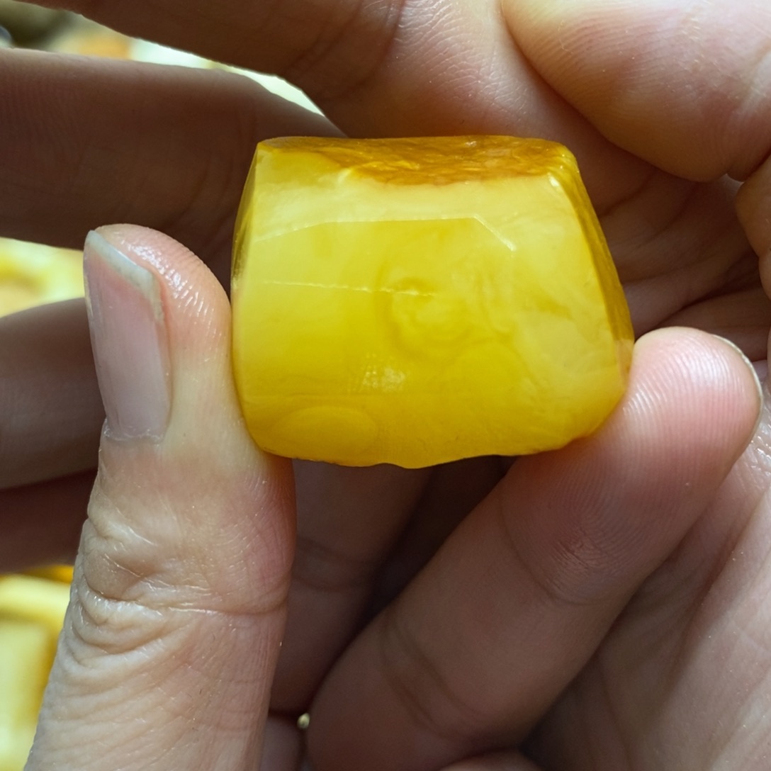 定制琥珀未镶嵌传世琥珀蜜蜡定制