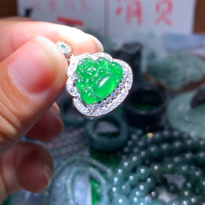 翡翠颈饰未镶嵌保真天然A货翡翠