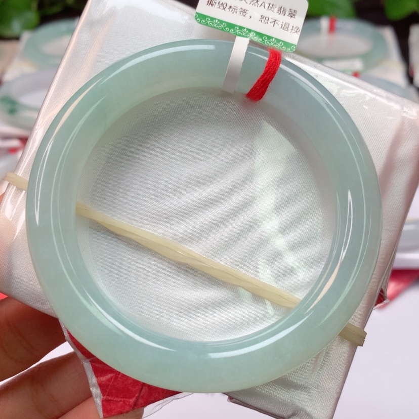 【闪购商品】翡翠手镯未镶嵌天然翡翠手镯