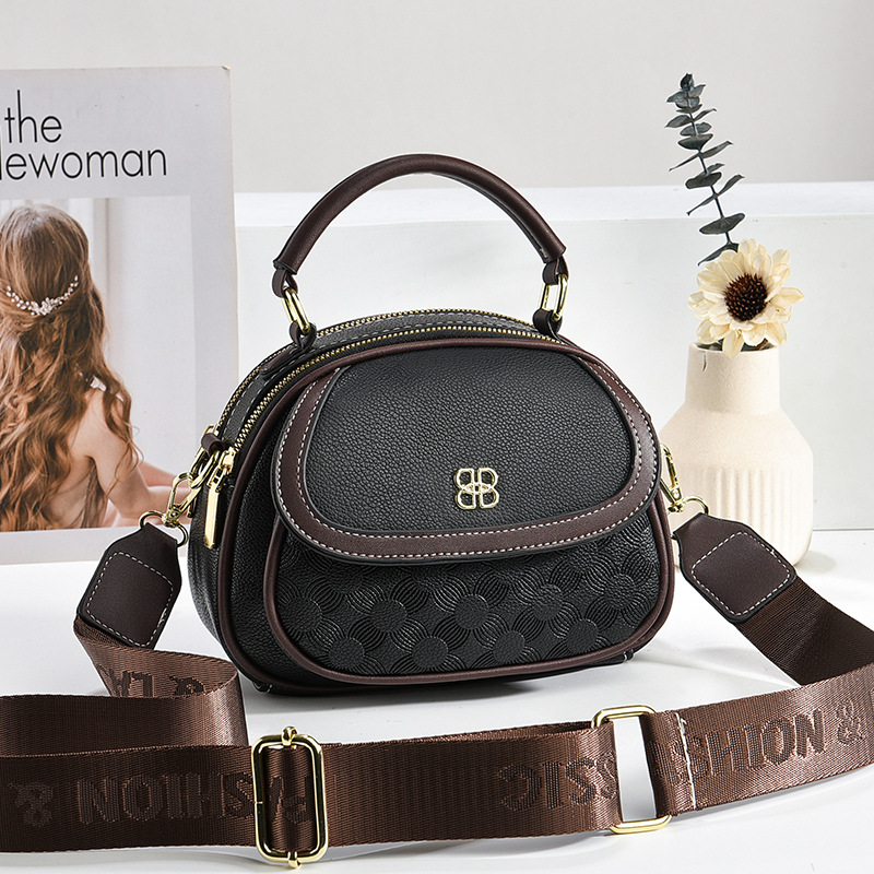 包包女时尚百搭单肩斜挎洋气ins女士小包简约夏季休闲小圆包洋气