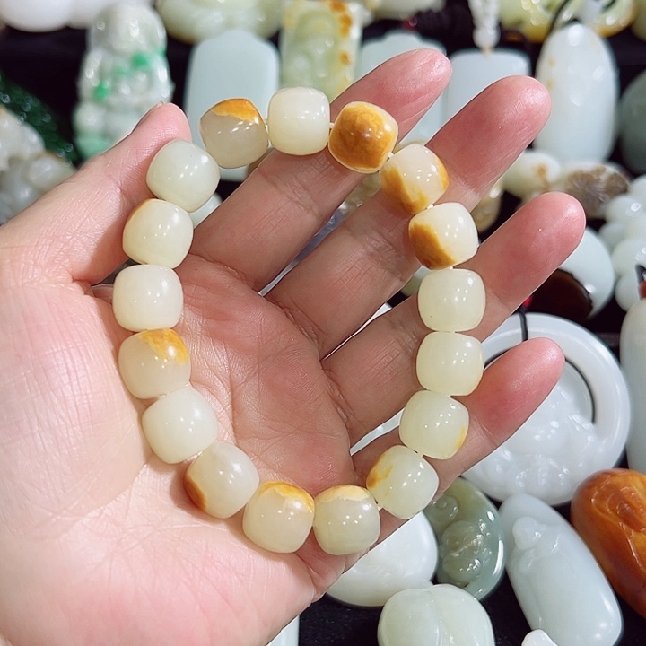 和田玉手链未镶嵌