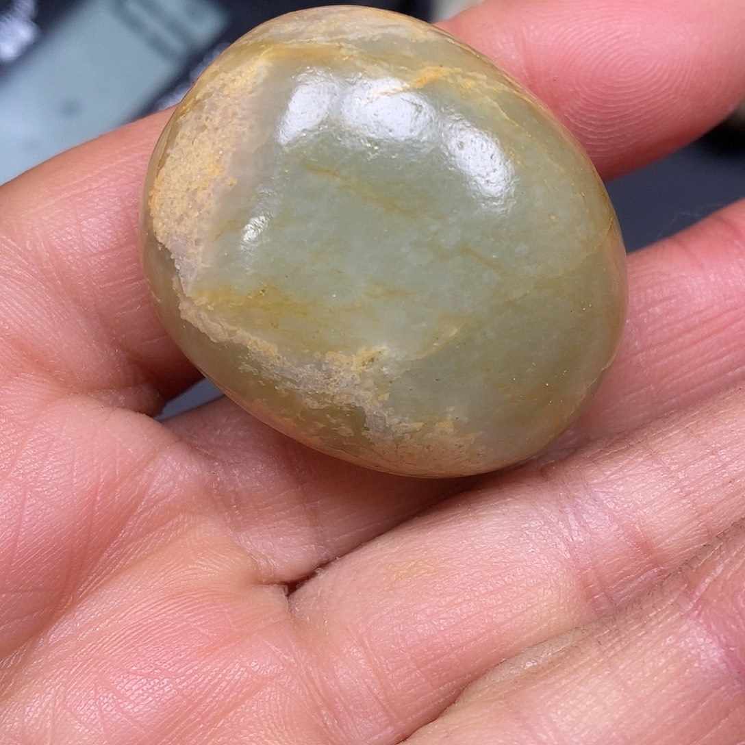 和田玉未镶嵌珠宝奇石