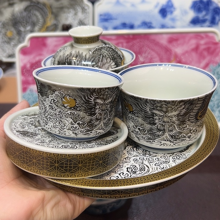 摆件景德镇陶瓷艺术展演厅完胜