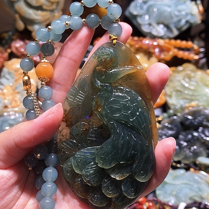 岫玉未镶嵌毛衣链