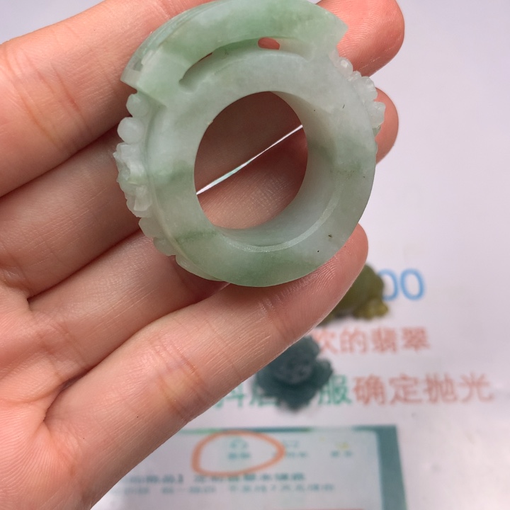 定制翡翠未镶嵌翡翠