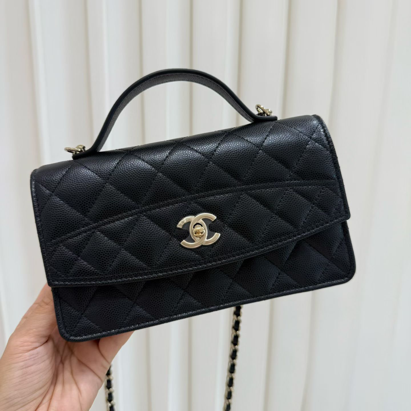 未使用 Chanel/香奈儿 26c双C风琴带腰线手柄斜挎包