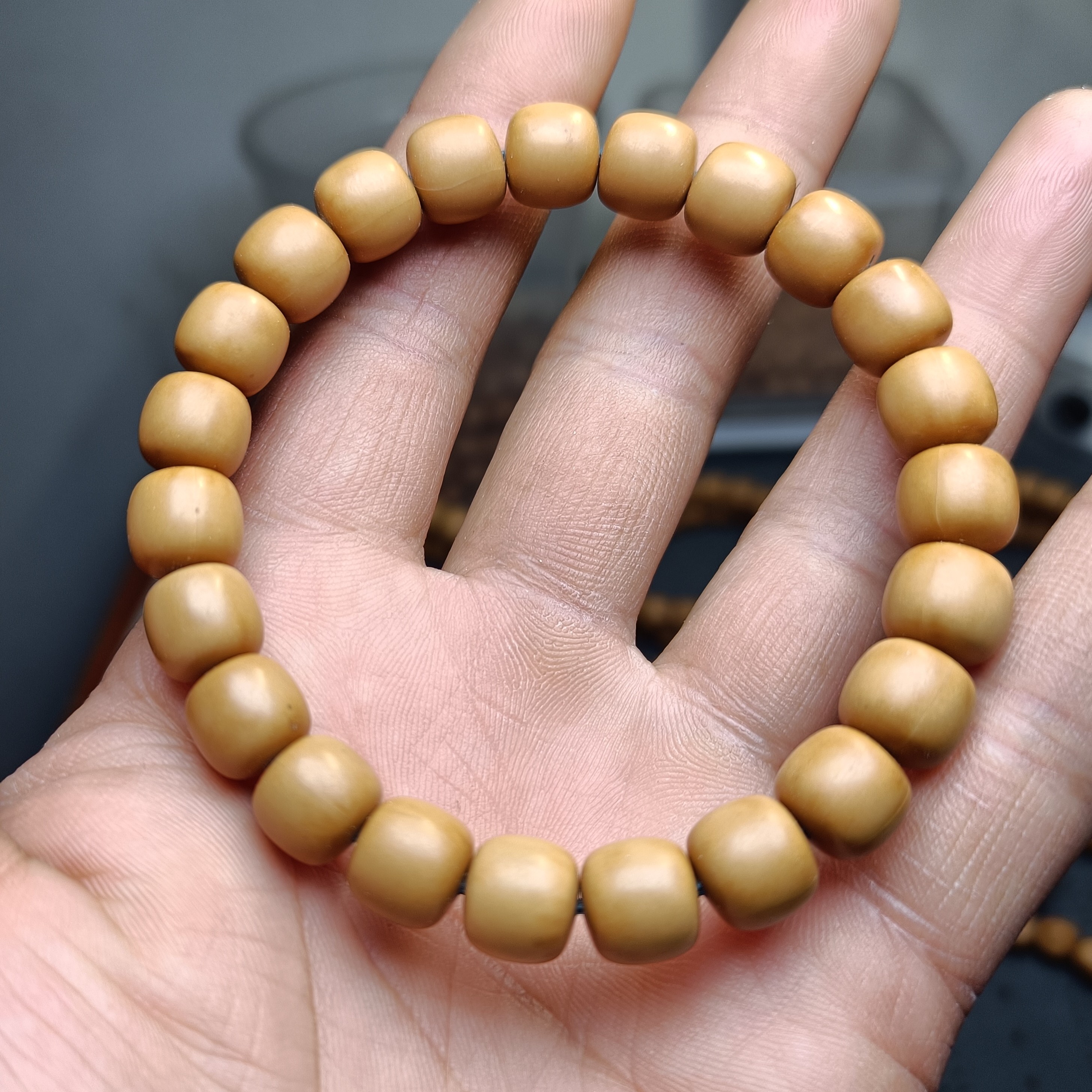 河川 微瑕云天老型猴头核桃手串9+