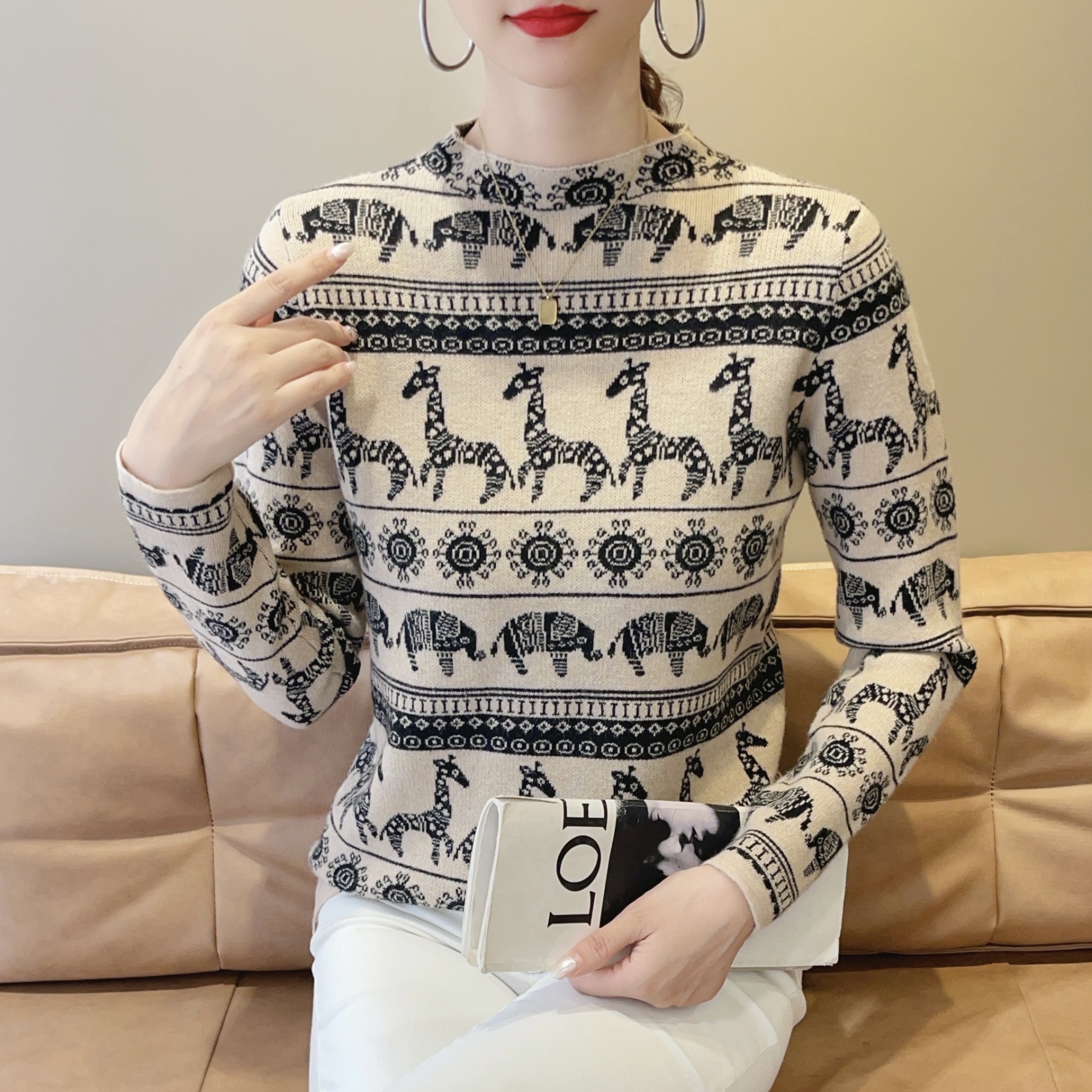 小鹿设计感半高领毛衣女打底衫2025年新款秋冬显瘦内搭女装上衣