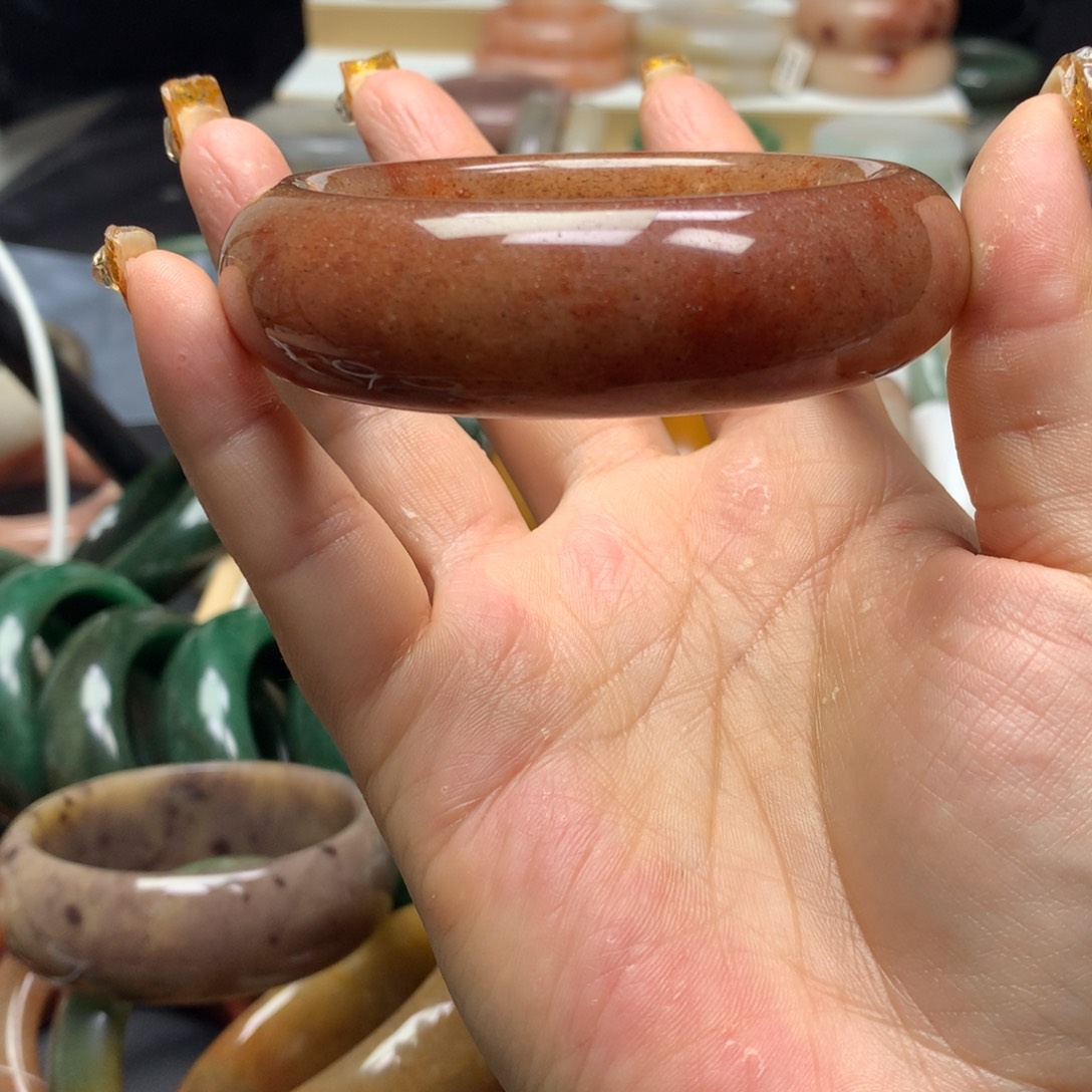 石英质玉手镯未镶嵌ℳ****ℳ