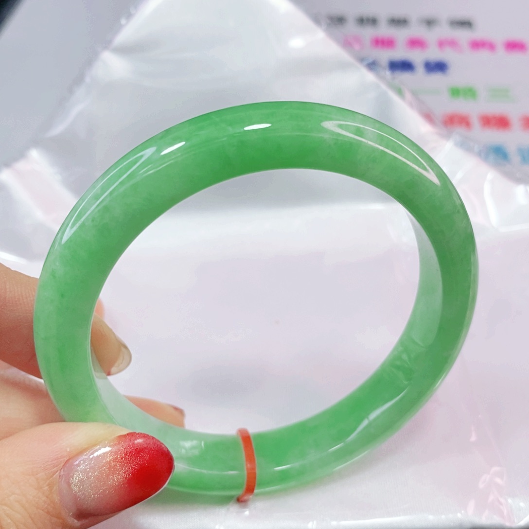 未镶嵌手镯翡翠57圈满色