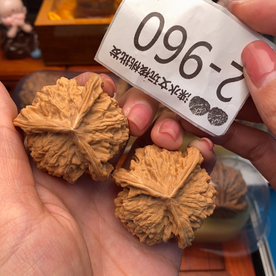 文玩核桃把件王*诺43盘山本