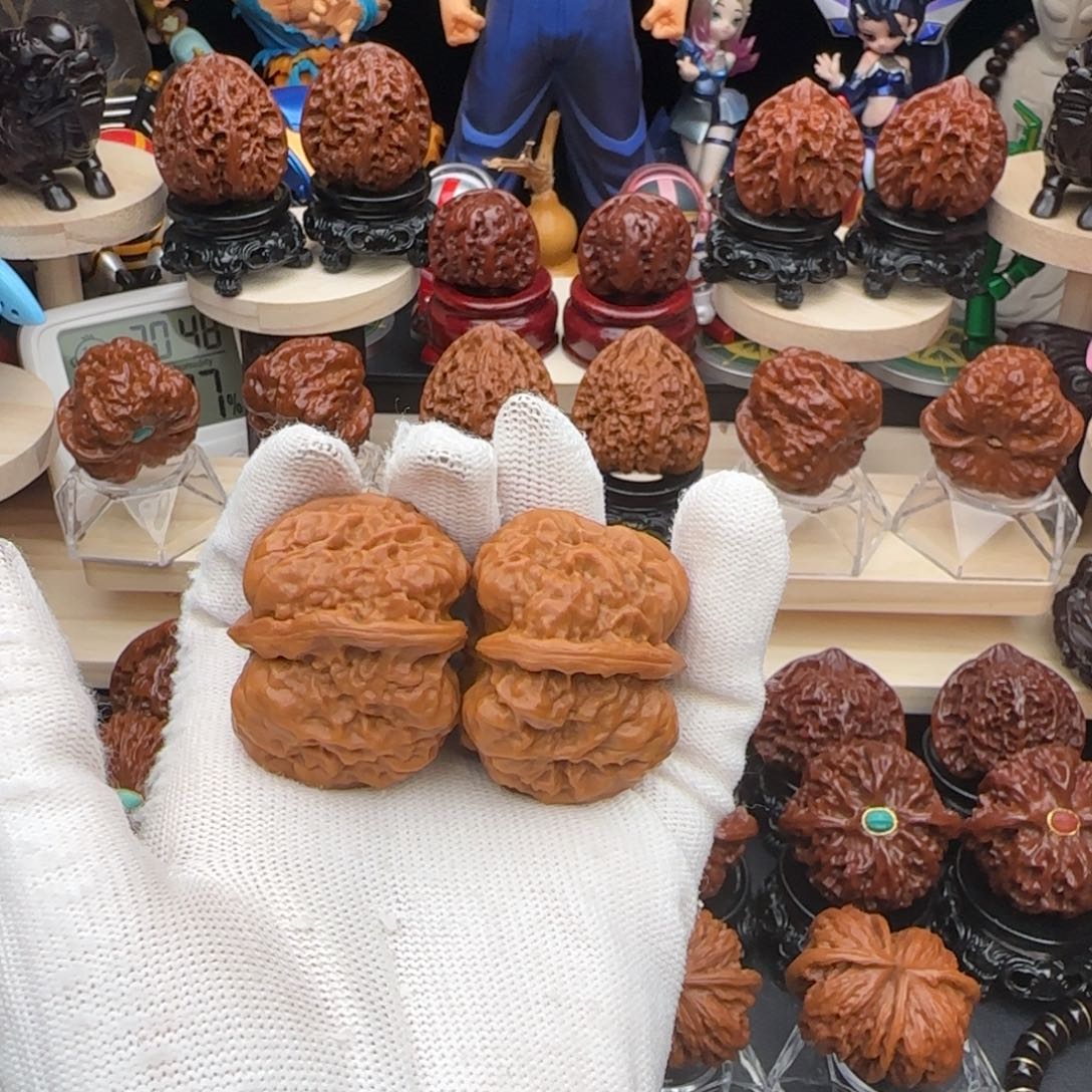 文玩核桃吊坠39蛤蟆头