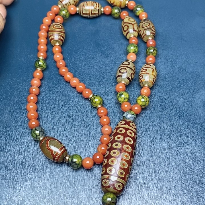 玛瑙/玉髓颈饰未镶嵌