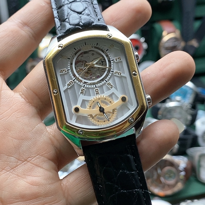 【闪购商品】机械手表男表